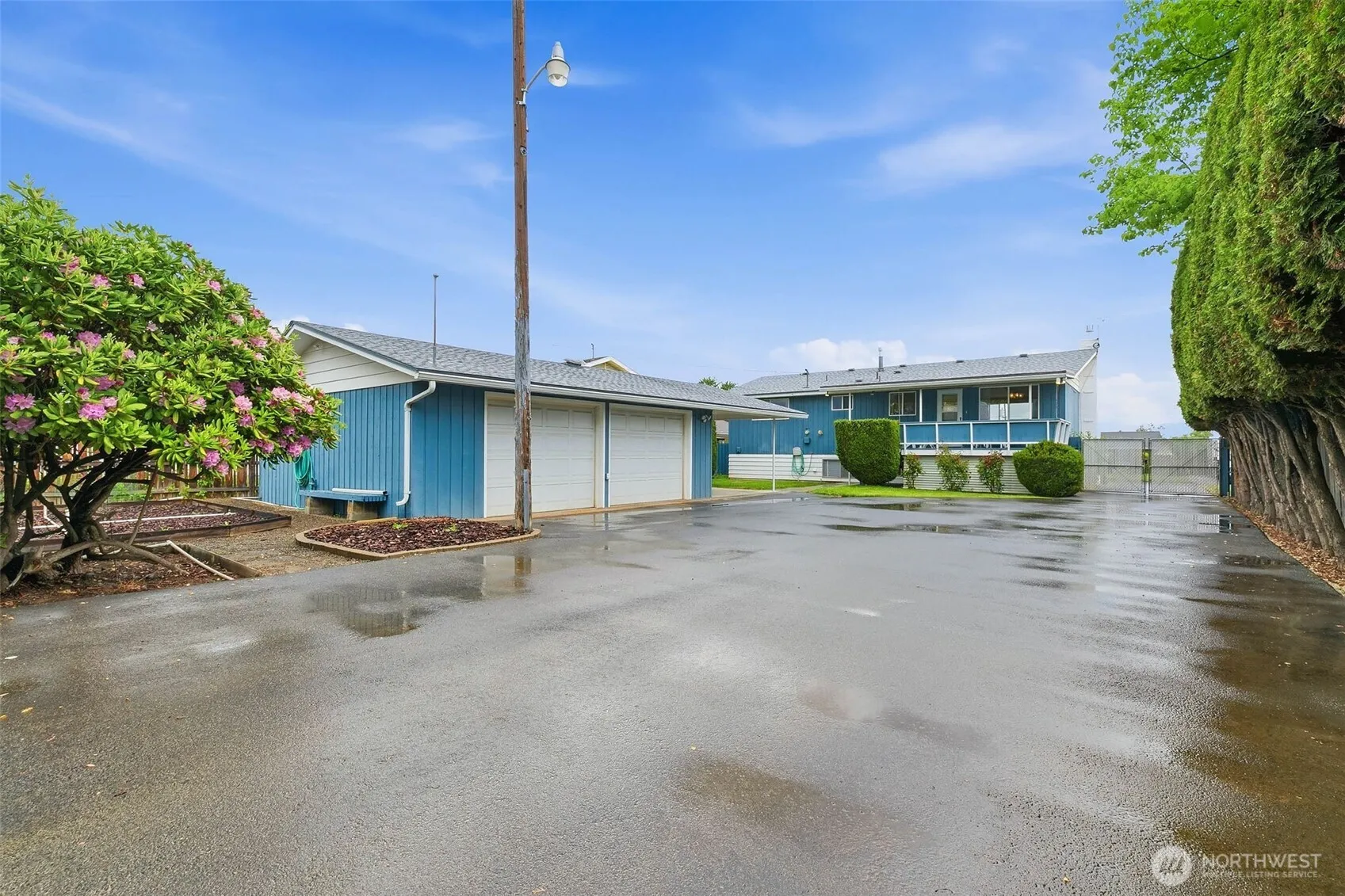 Property photo for 1208 S 28th Avenue, Yakima photo 2