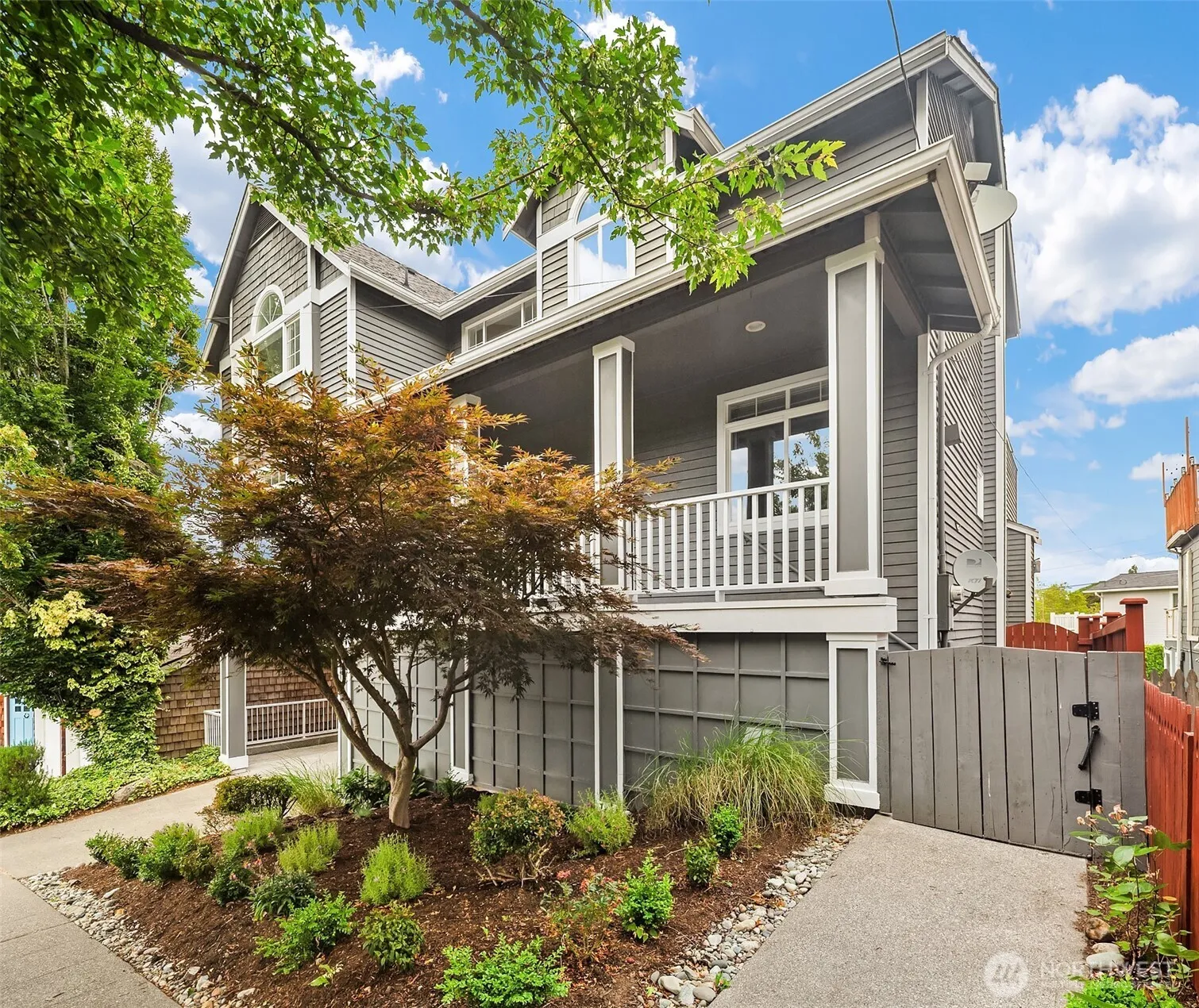 Property photo for 2112 N 64th Street, Seattle photo 2