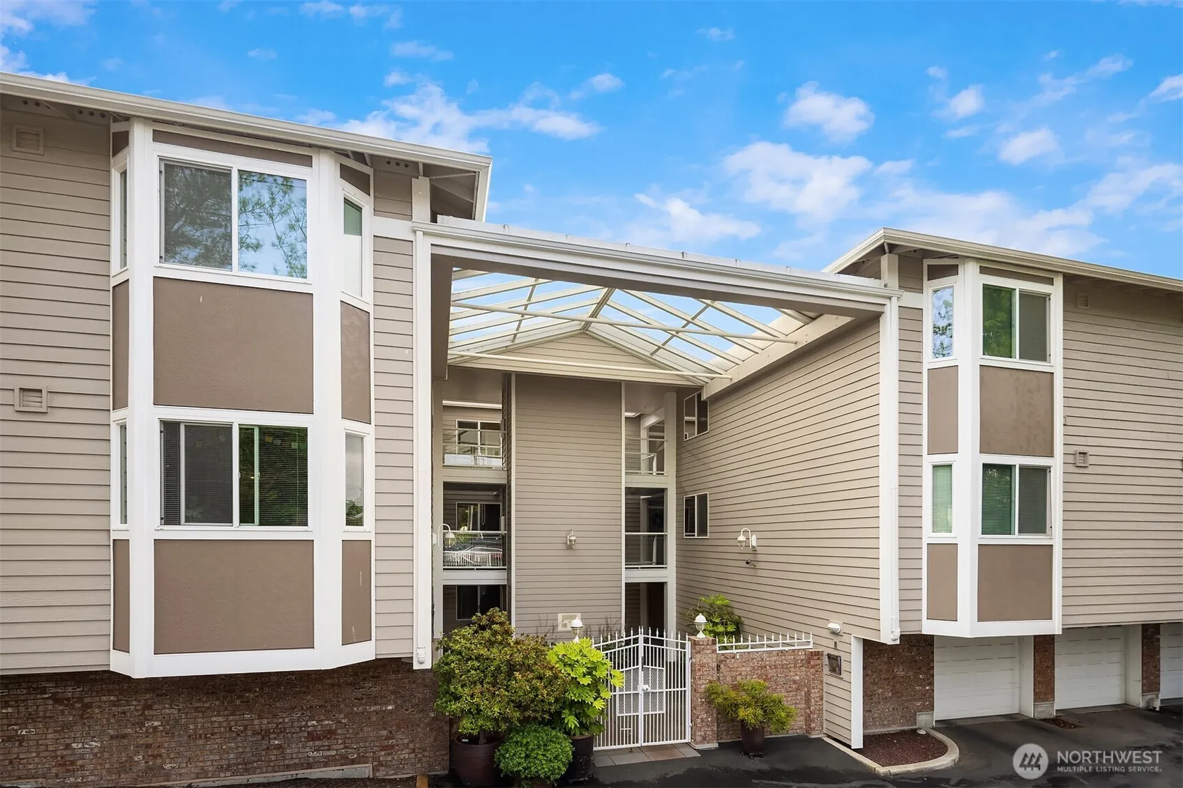 Property photo for 402 3rd Avenue S #b201, Edmonds