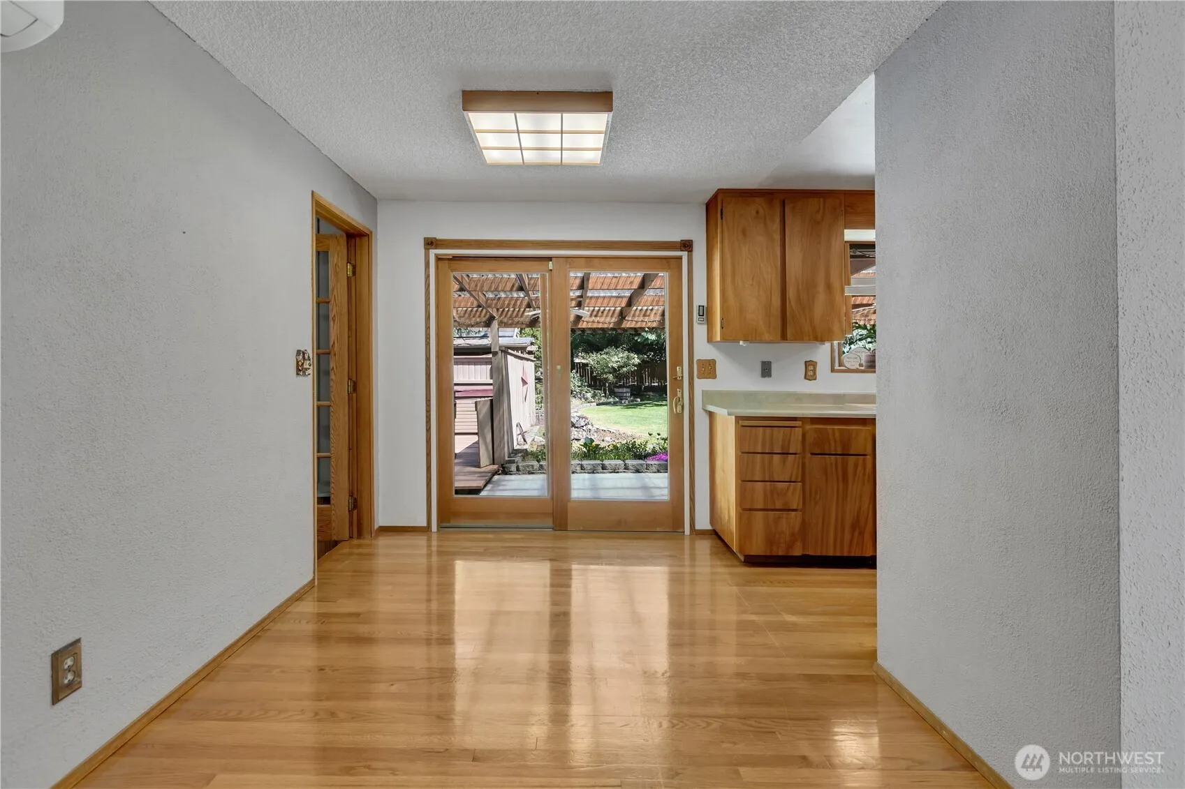 Property photo for 31032 228th Avenue Se, Black Diamond photo 4