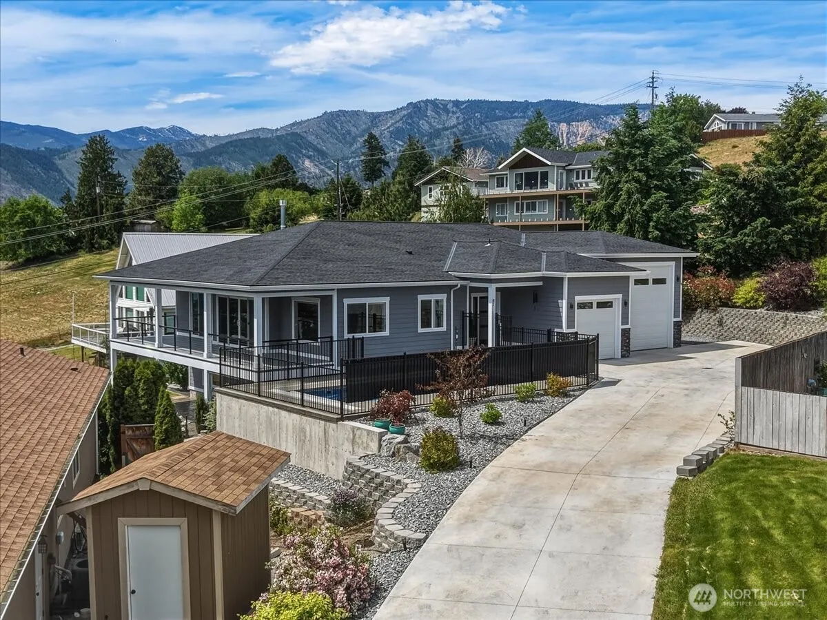 Property photo for 47 Terrace Drive, Manson
