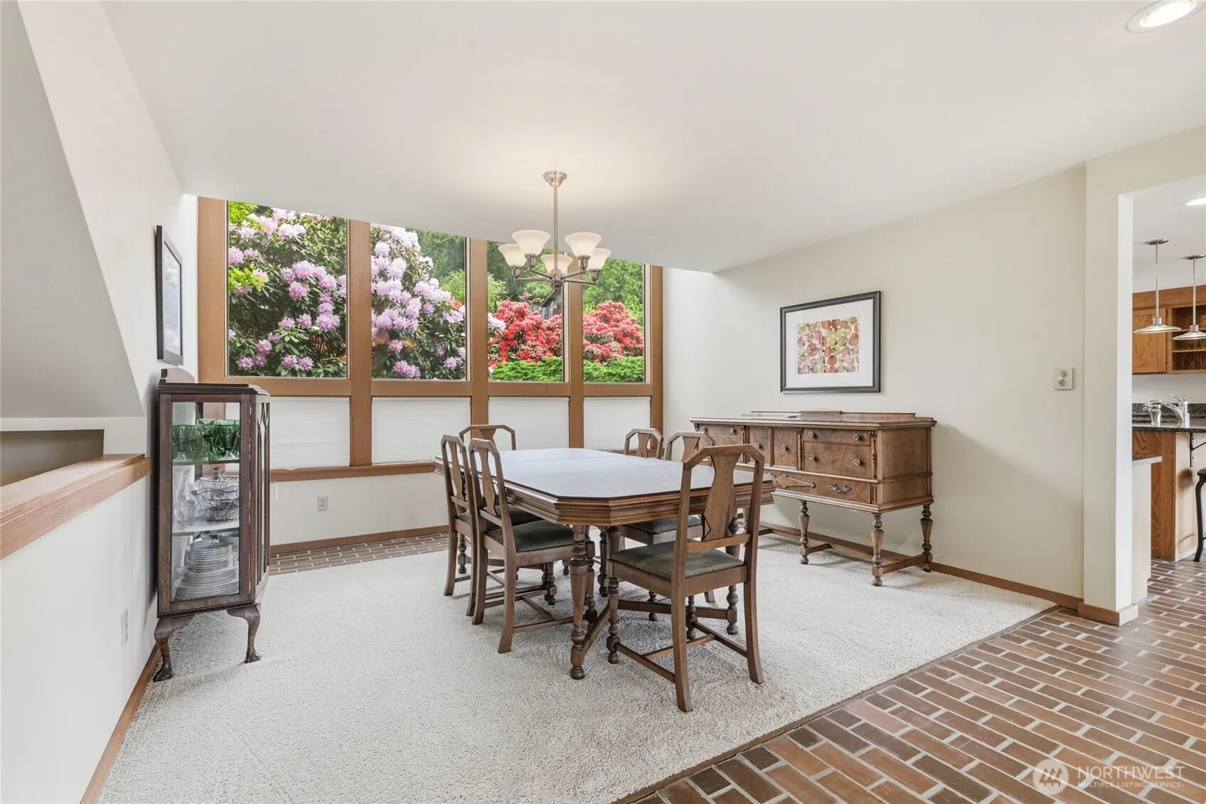 Property photo for 9520 Odin Way, Bothell photo 3