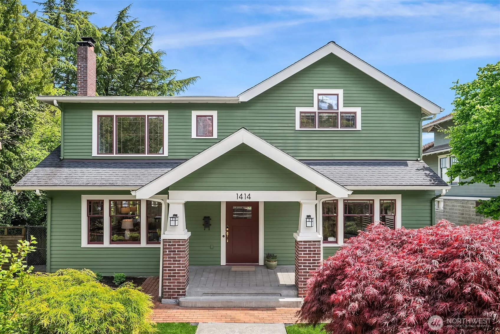 Property photo for 1414 Lake Washington Boulevard S, Seattle photo 2