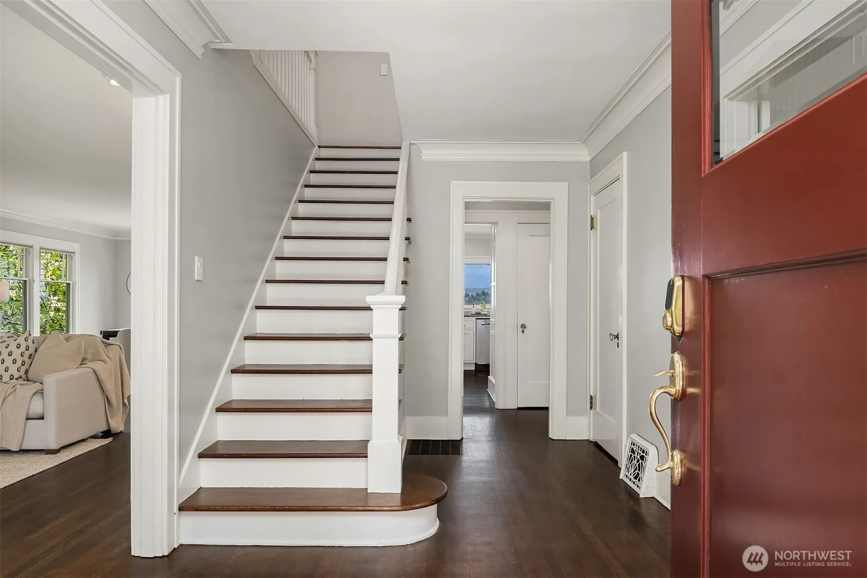 Property photo for 1414 Lake Washington Boulevard S, Seattle photo 4