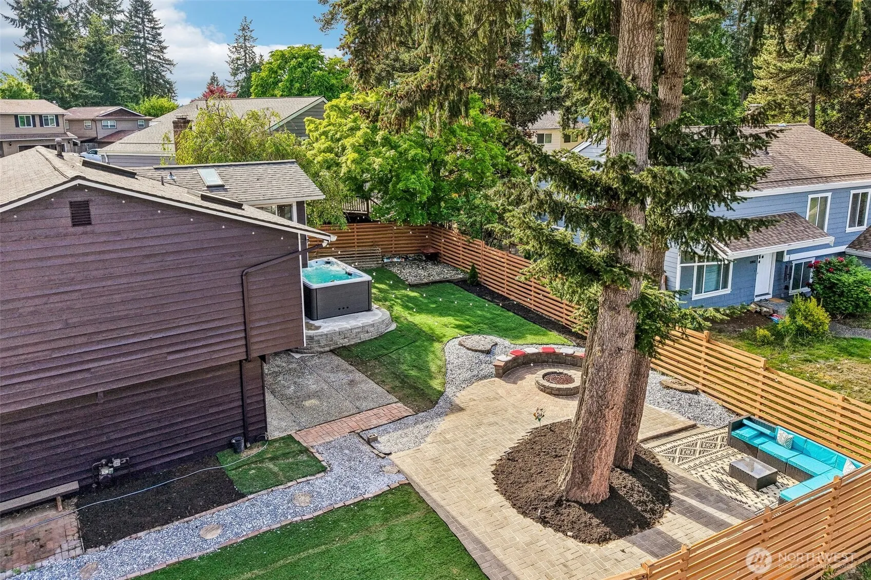 Property photo for 9232 Ne 139th Street, Kirkland photo 4