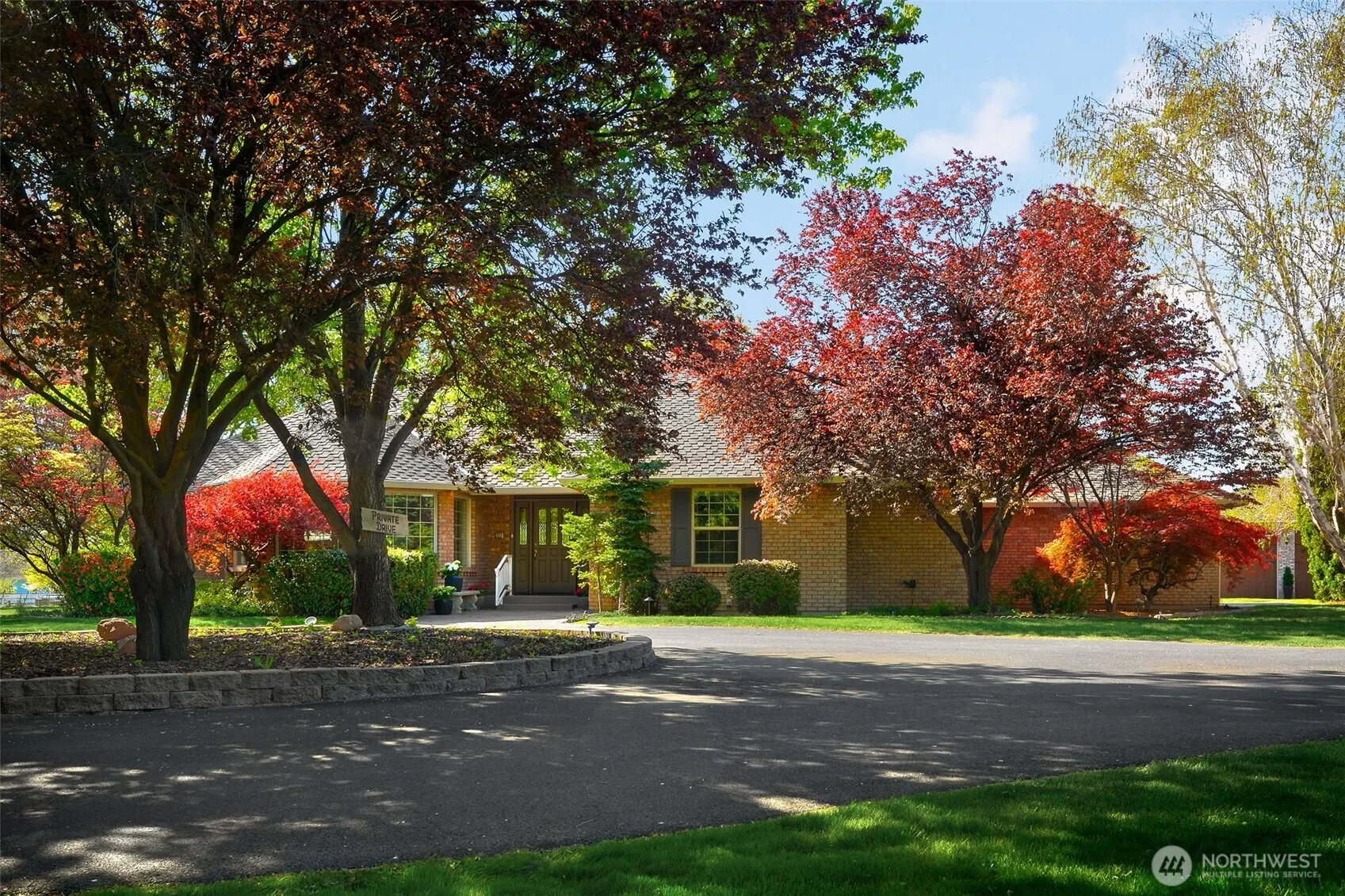 Property photo for 621 Friedline Road, Yakima