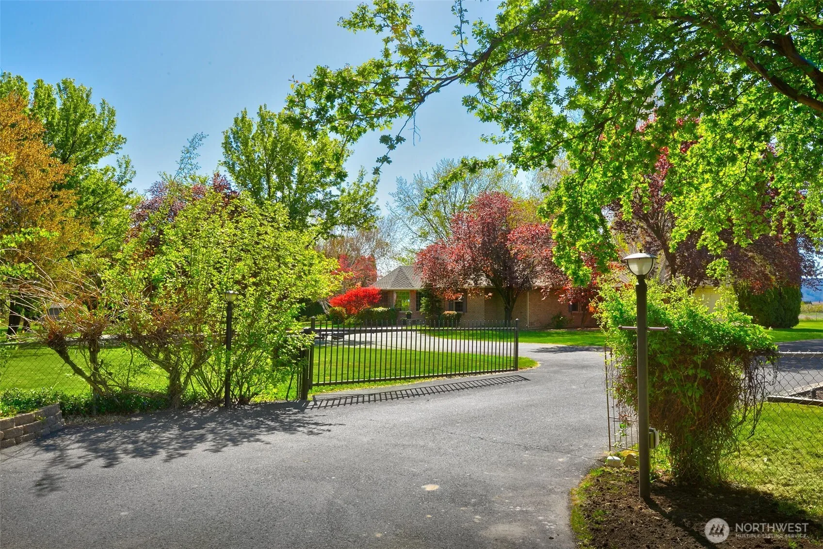 Property photo for 621 Friedline Road, Yakima photo 4