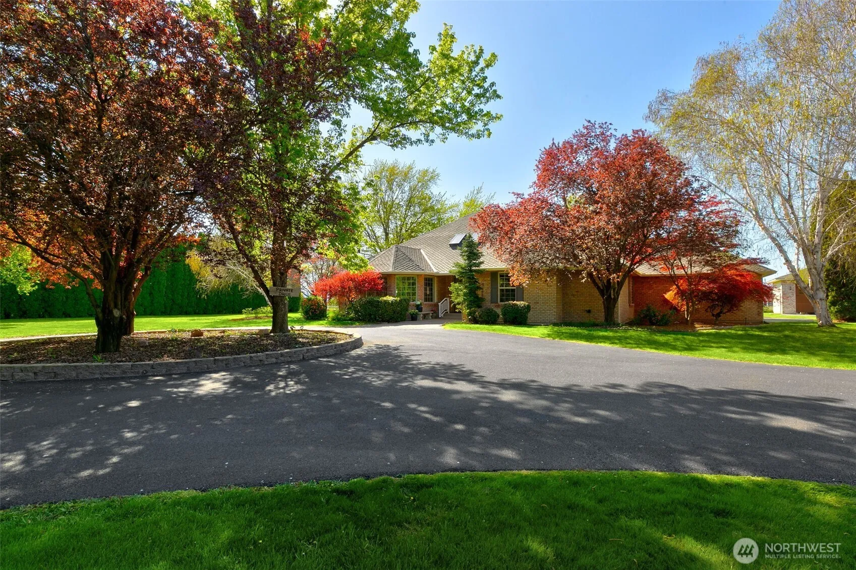 Property photo for 621 Friedline Road, Yakima photo 3