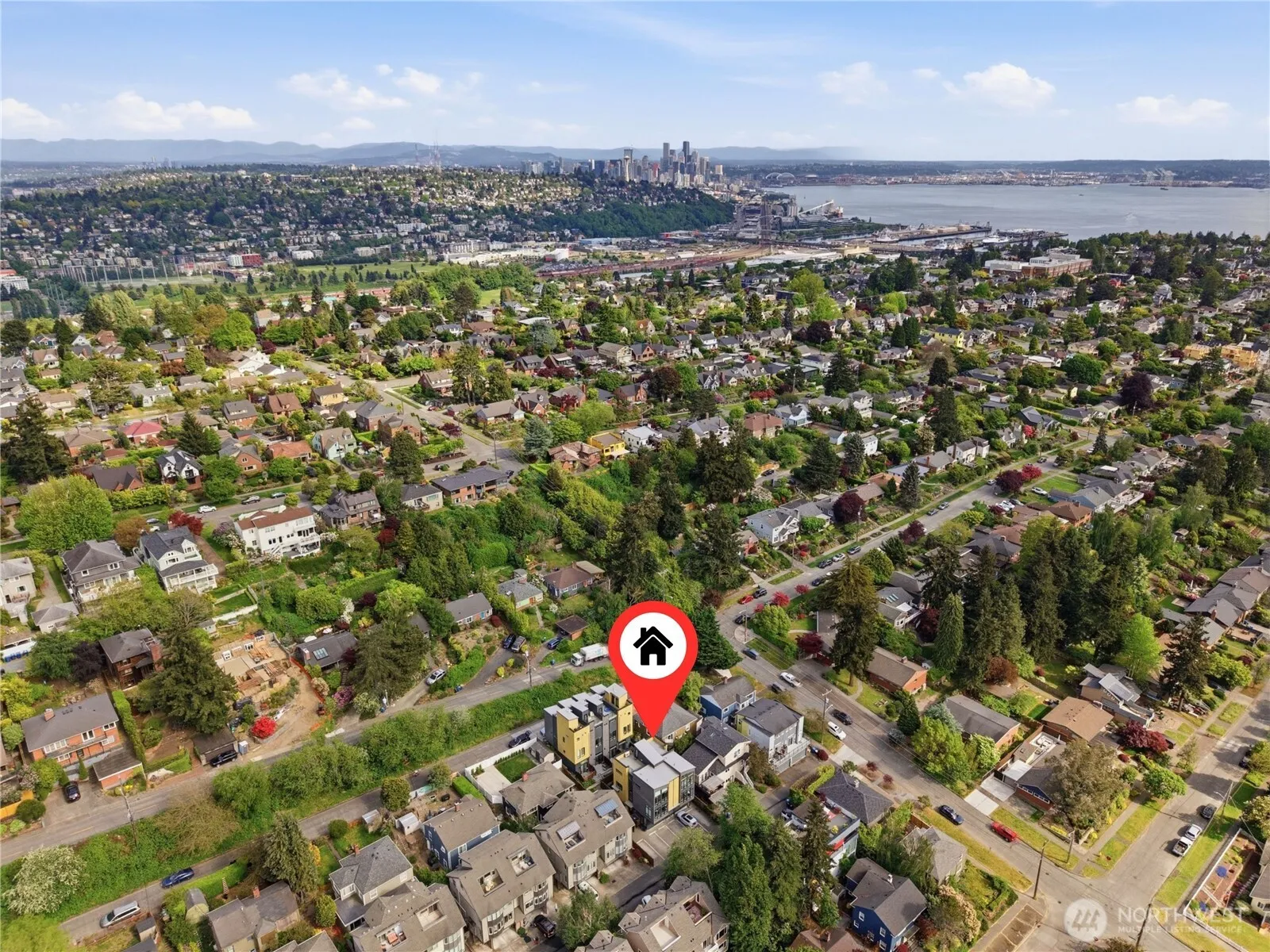 Property photo for 3011 30th Avenue W #a, Seattle