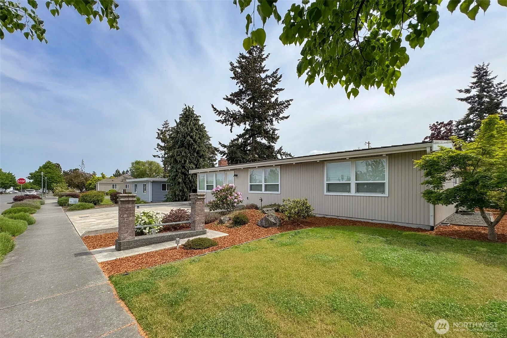 Property photo for 405 W Bell Street, Sequim photo 3