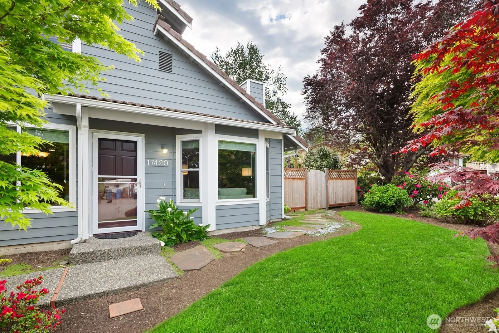 Property photo for 17420 54th Place W, Lynnwood photo 2