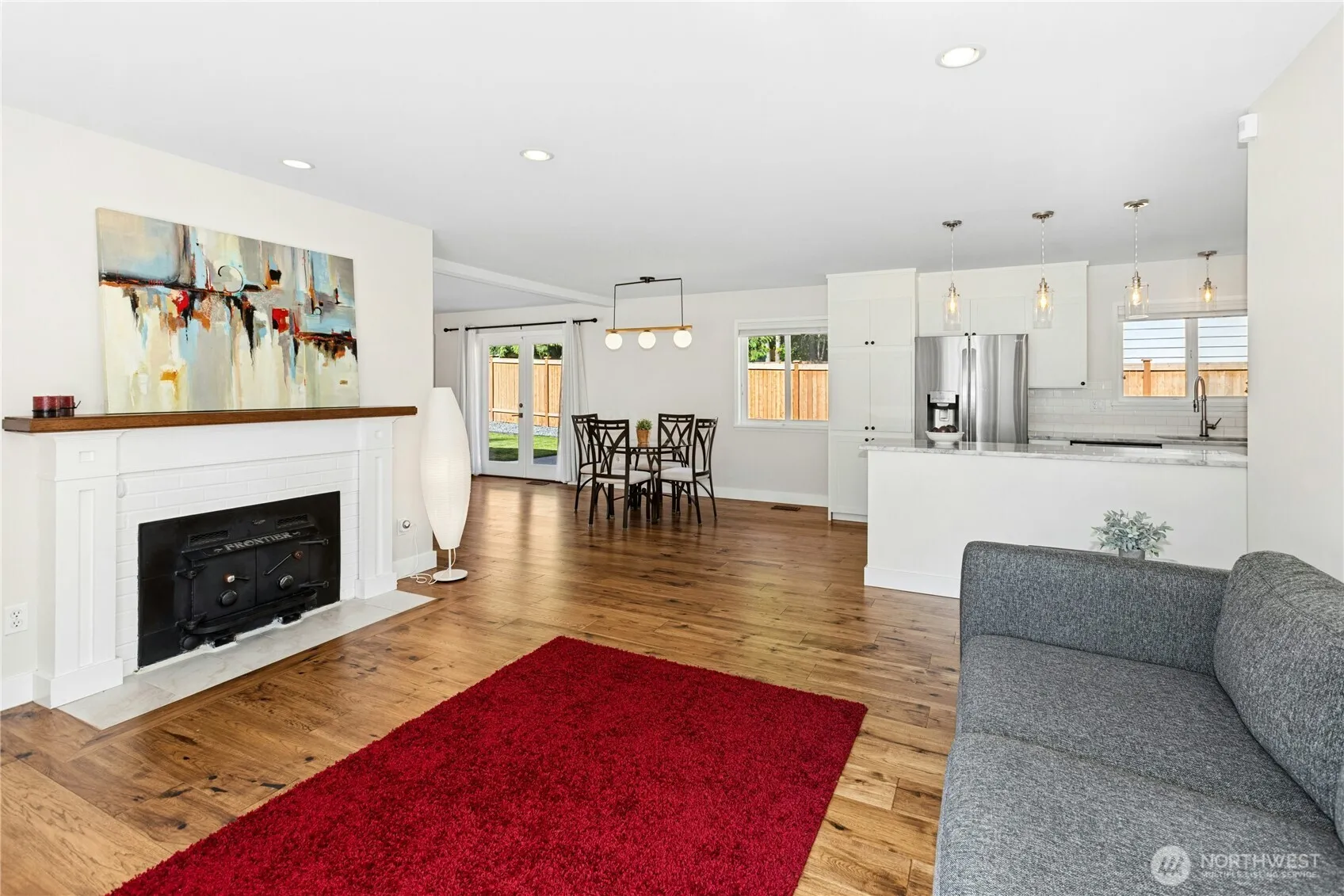 Property photo for 2011 145th Avenue Se, Bellevue photo 5