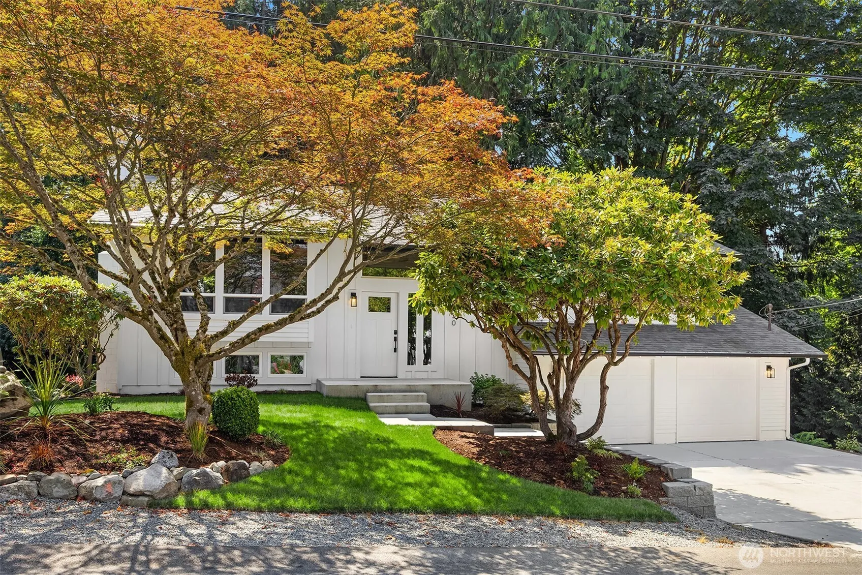 Property photo for 8820 194th Street Sw, Edmonds photo 3