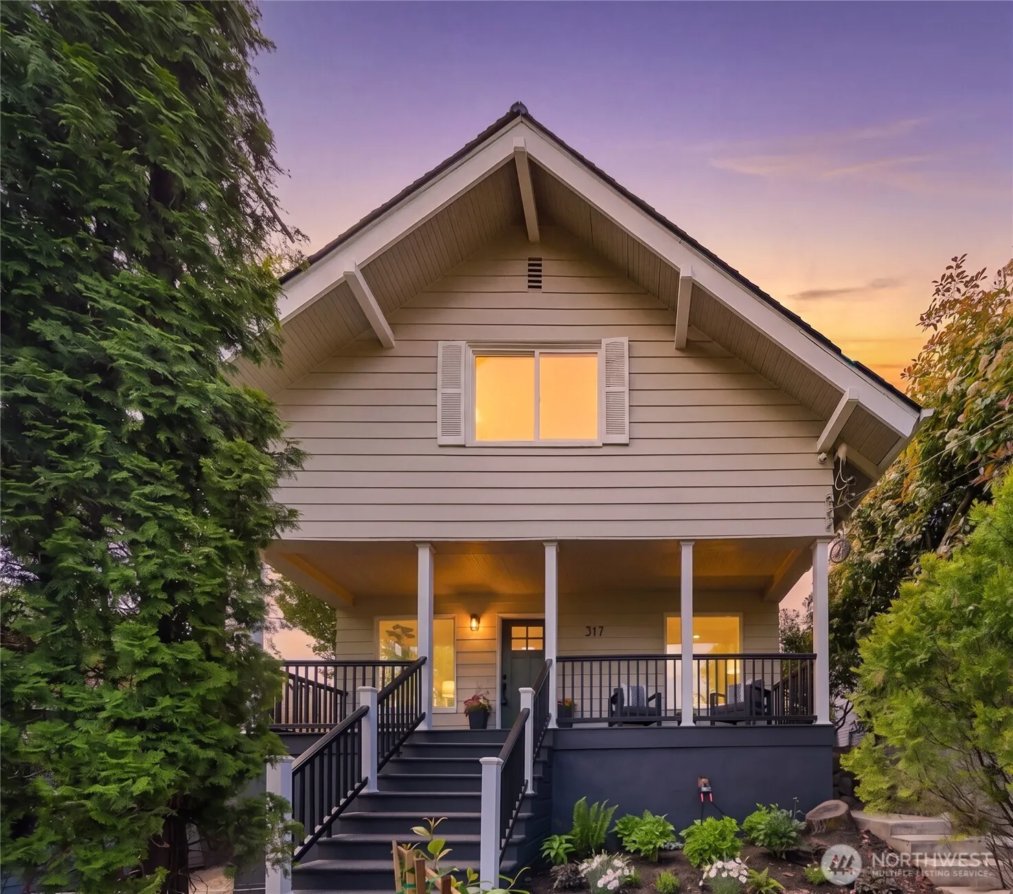 Property photo for 317 Ne 58th Street, Seattle