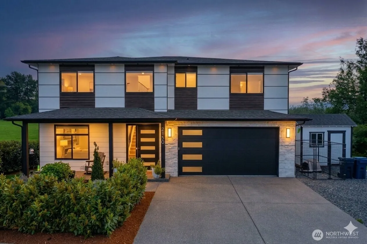 Property photo for 2150 Lagerwey Circle, Lynden