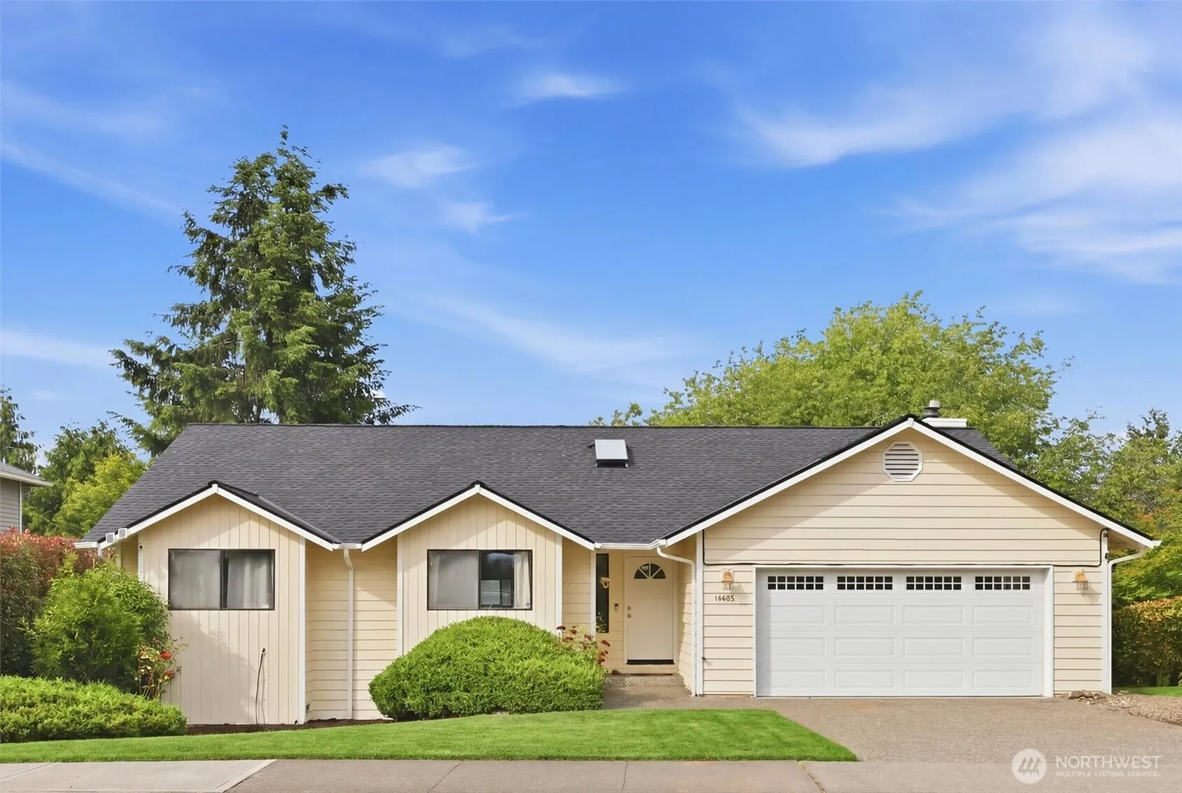 Property photo for 14006 Se 158th Street, Renton