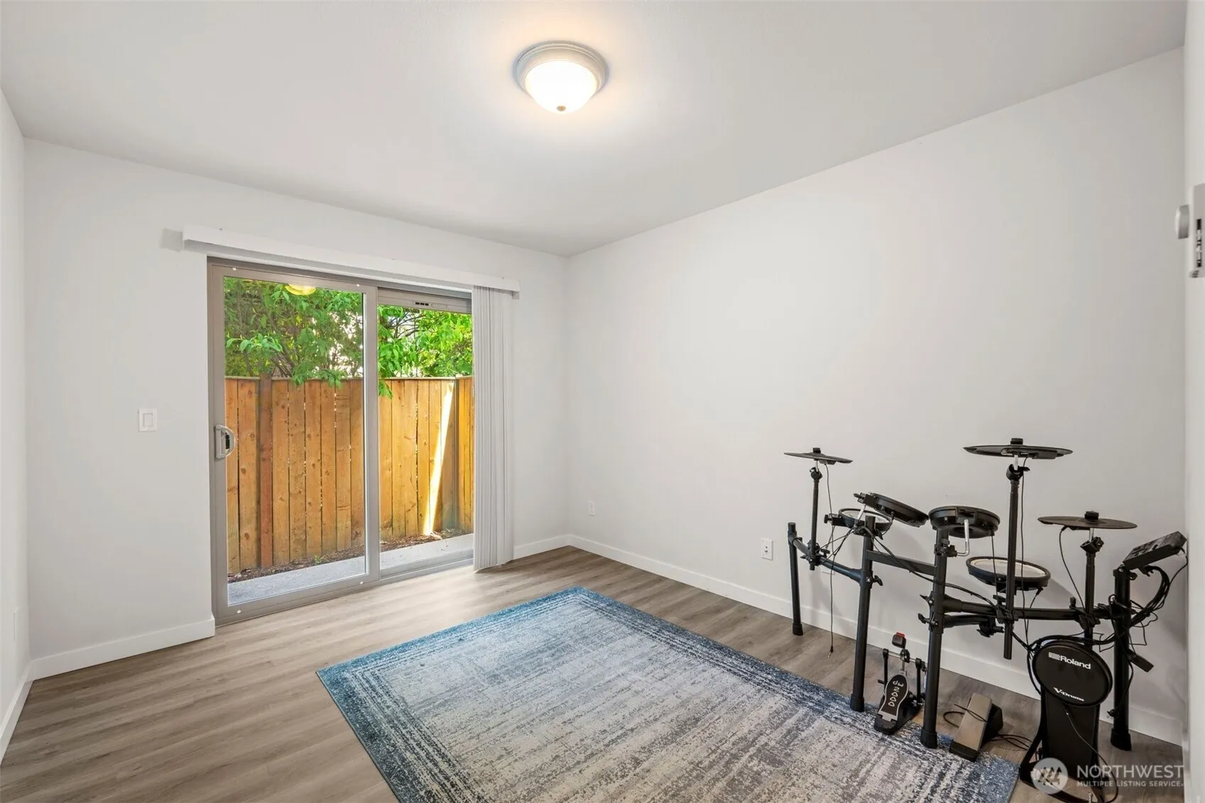 Property photo for 19305 7th Ave W #b6, Lynnwood photo 5
