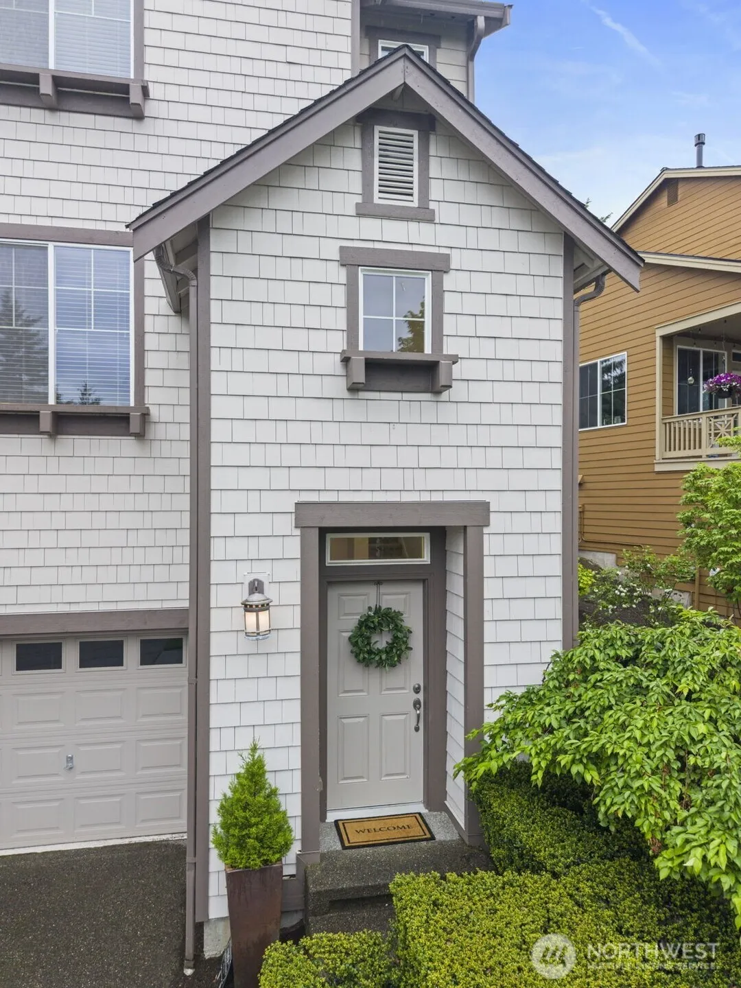 Property photo for 34415 Se Burke Street, Snoqualmie photo 2