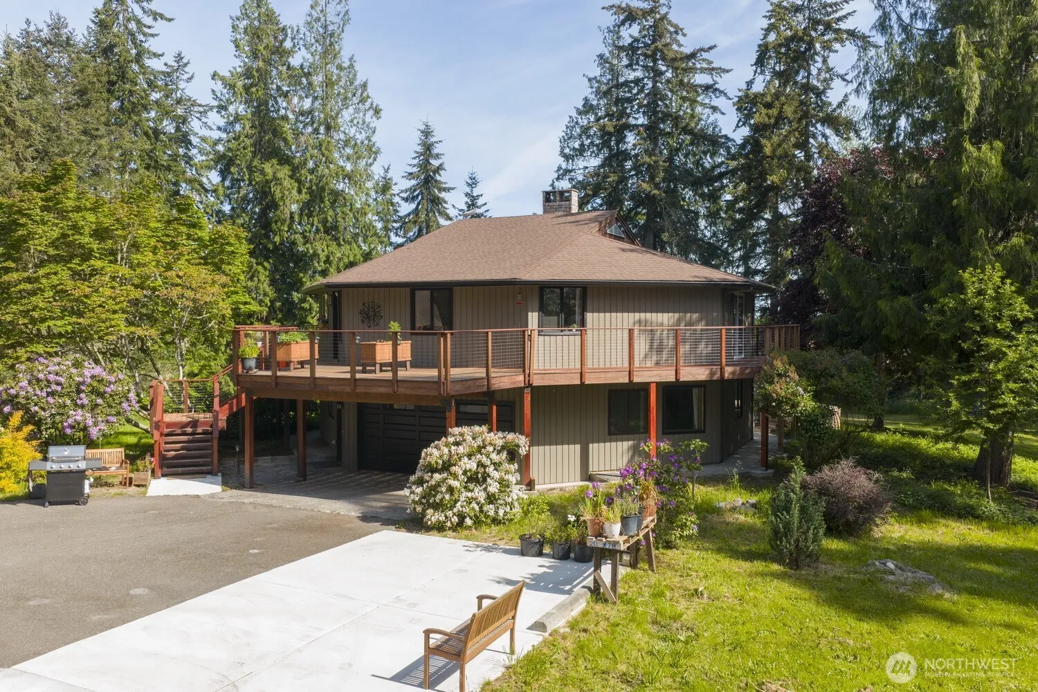 Property photo for 94 Raccoon Road, Sequim