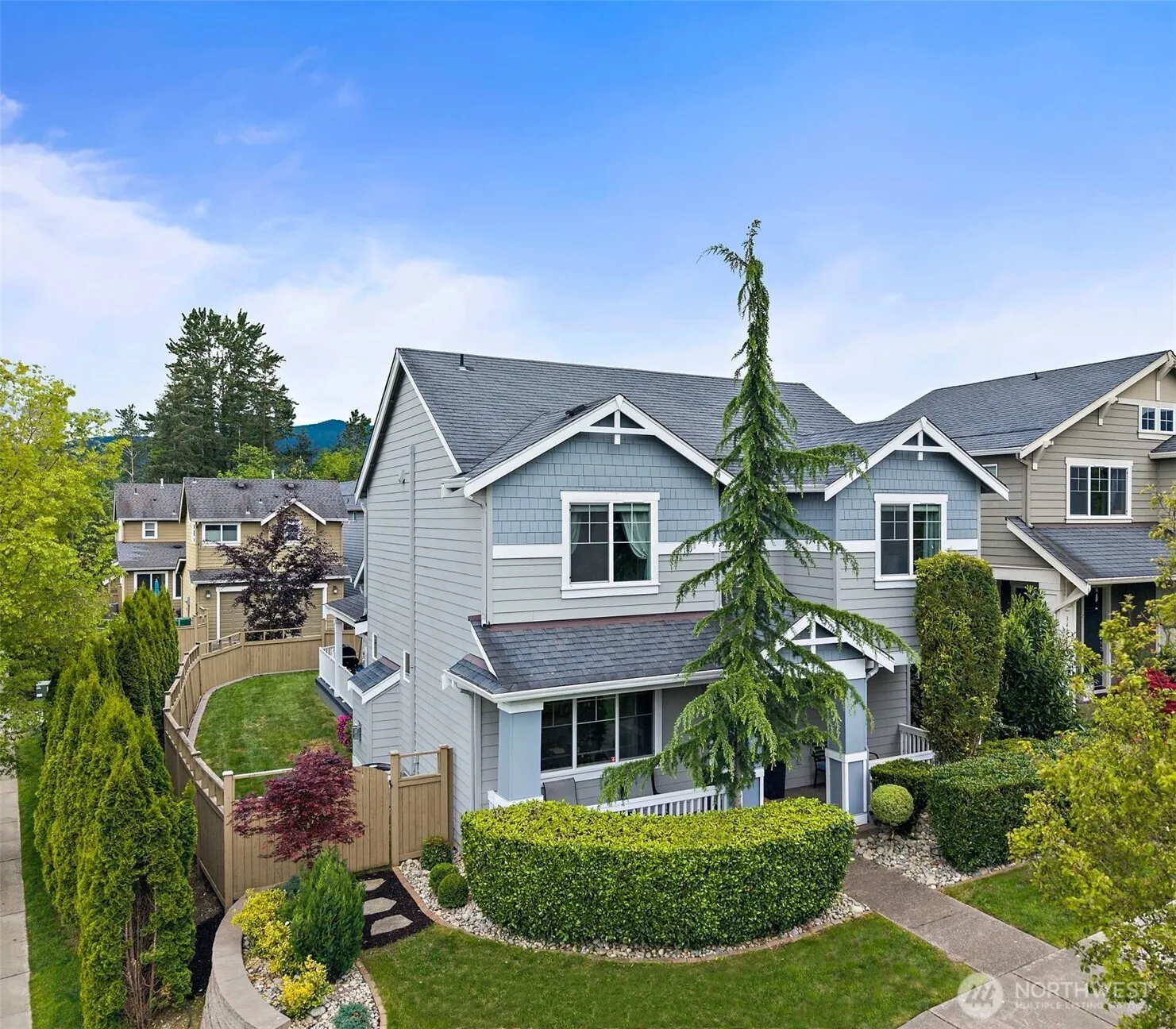 Property photo for 34331 Se Jacobia Street, Snoqualmie photo 2