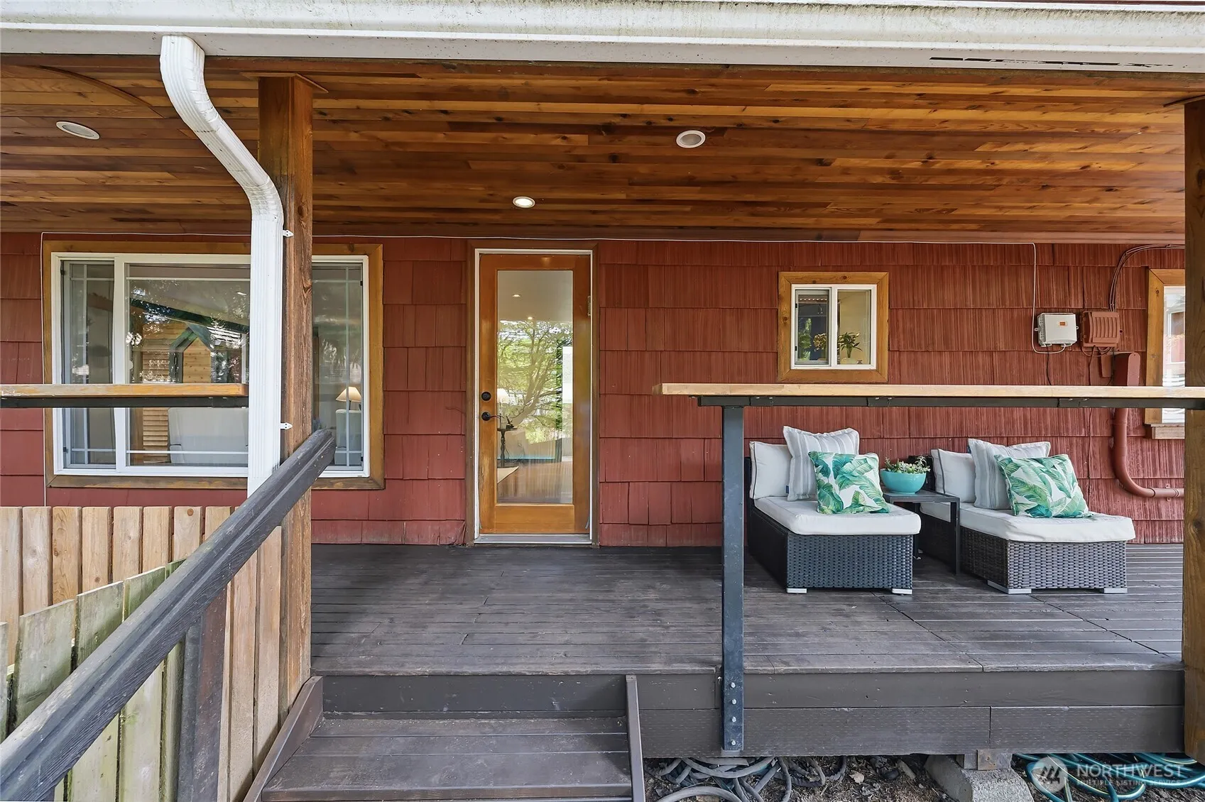 Property photo for 15749 Wallingford Avenue N, Shoreline photo 4