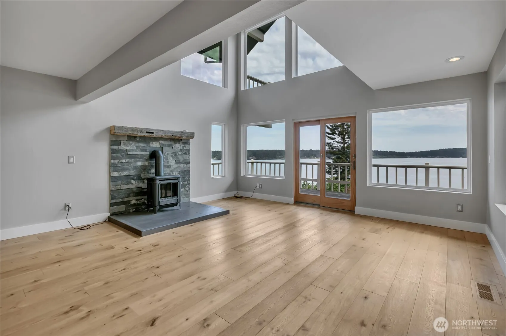 Property photo for 2653 Ne Fern Glen Road, Poulsbo photo 4