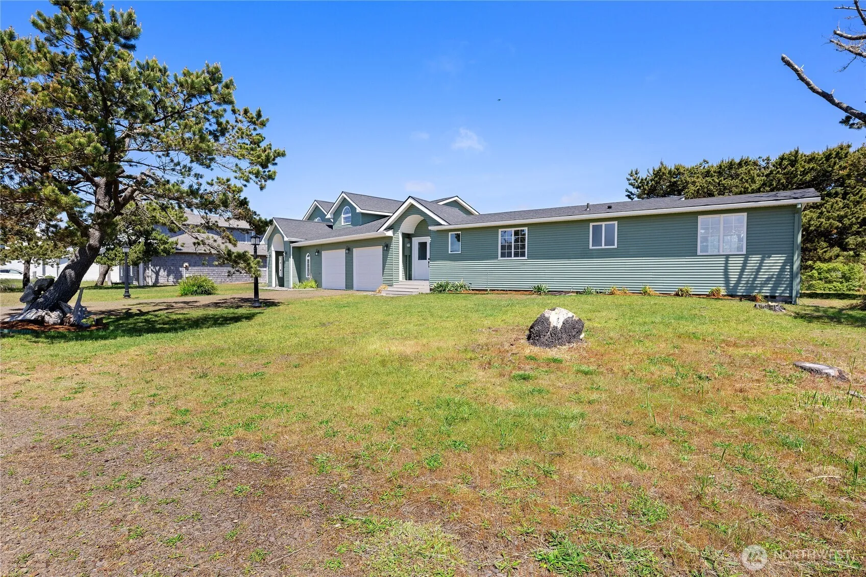 Property photo for 34702 G Street, Ocean Park photo 2