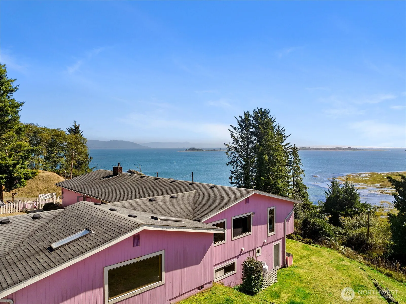 Property photo for 193 Robert Gray Drive Sw, Ilwaco