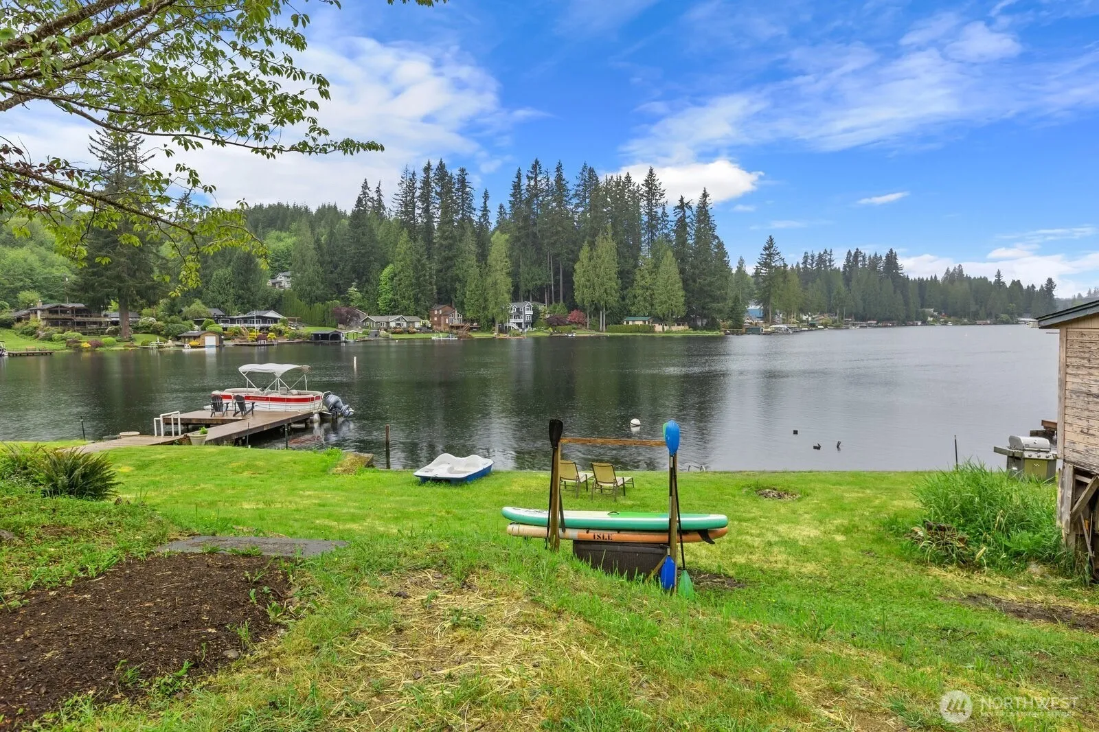 Property photo for 2702 Middle Shore Road, Snohomish