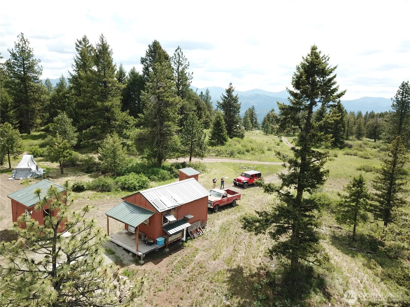 Property photo for 19 Union Ridge Spur Road, Republic photo 3