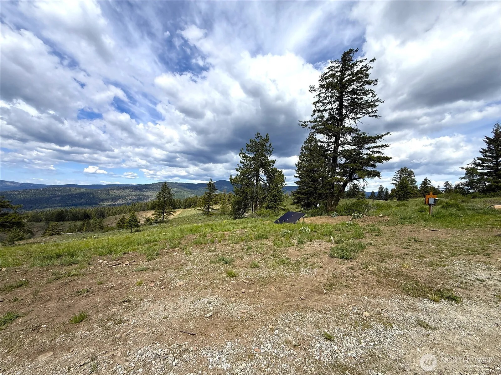 Property photo for 19 Union Ridge Spur Road, Republic photo 5