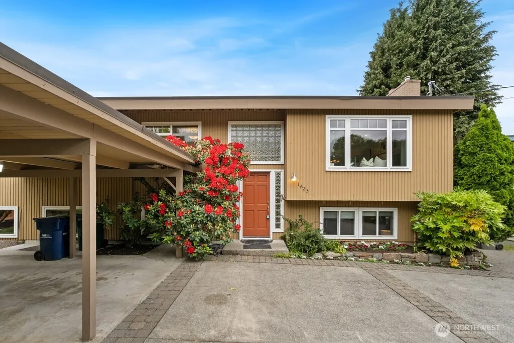1623 2nd Street, Kirkland