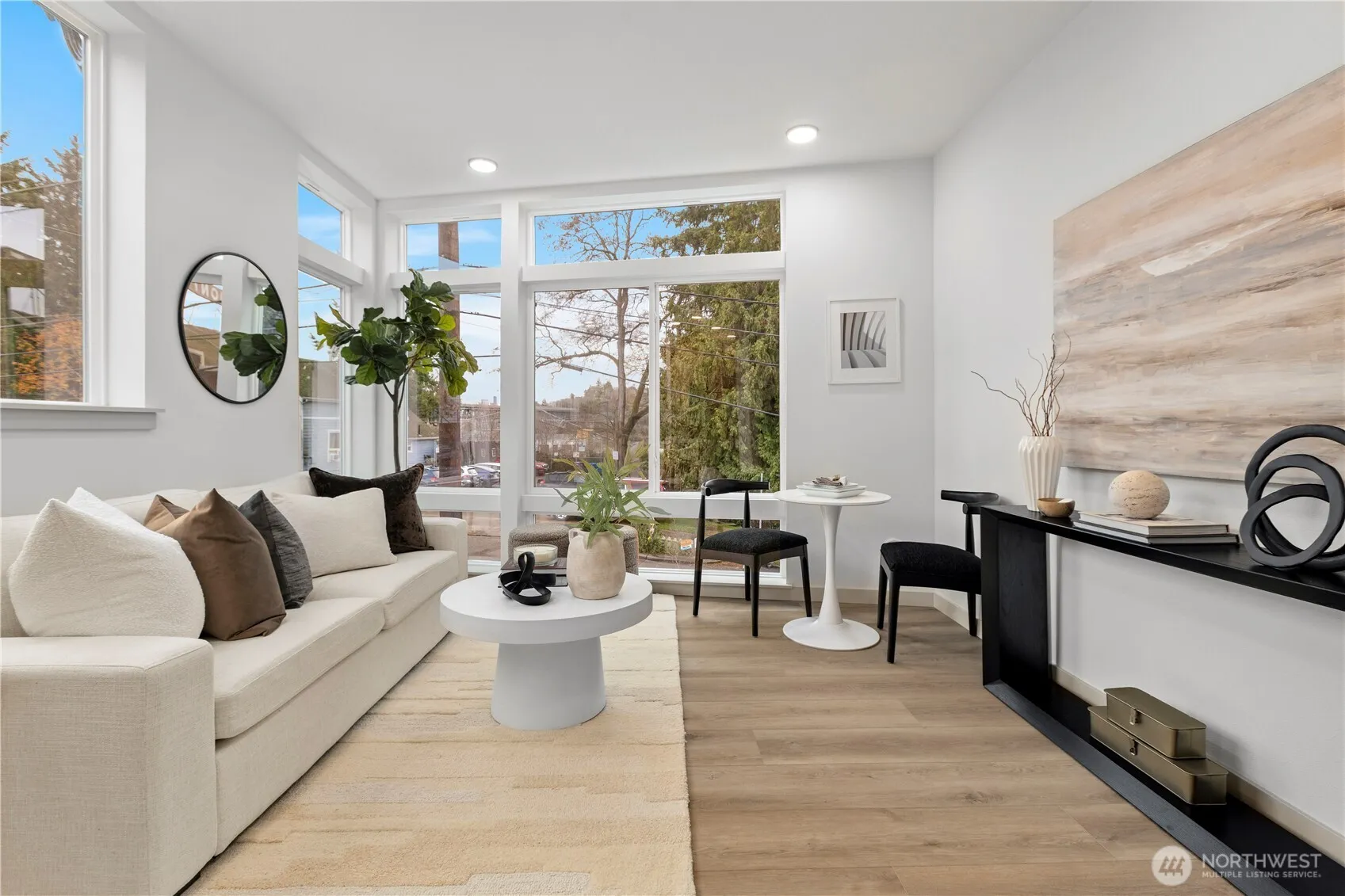 Property photo for 724 N 36th Street, Seattle photo 5