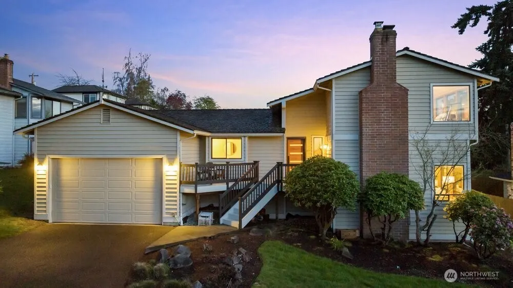 902 7th Avenue S, Edmonds