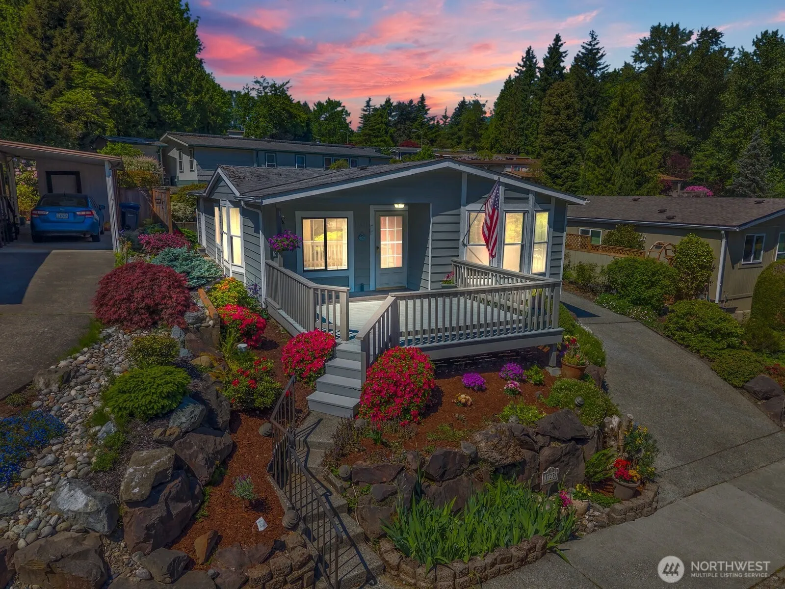 Property photo for 17235 119th Avenue Ne, Bothell photo 2