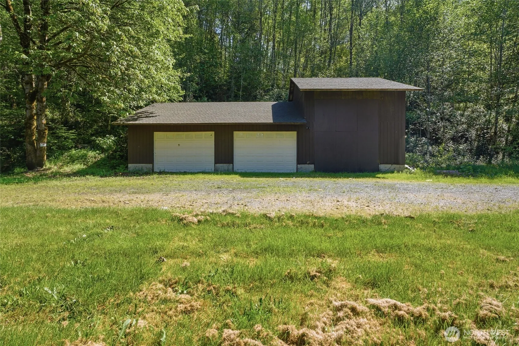 Property photo for 671 Ragland Road, Longview photo 2