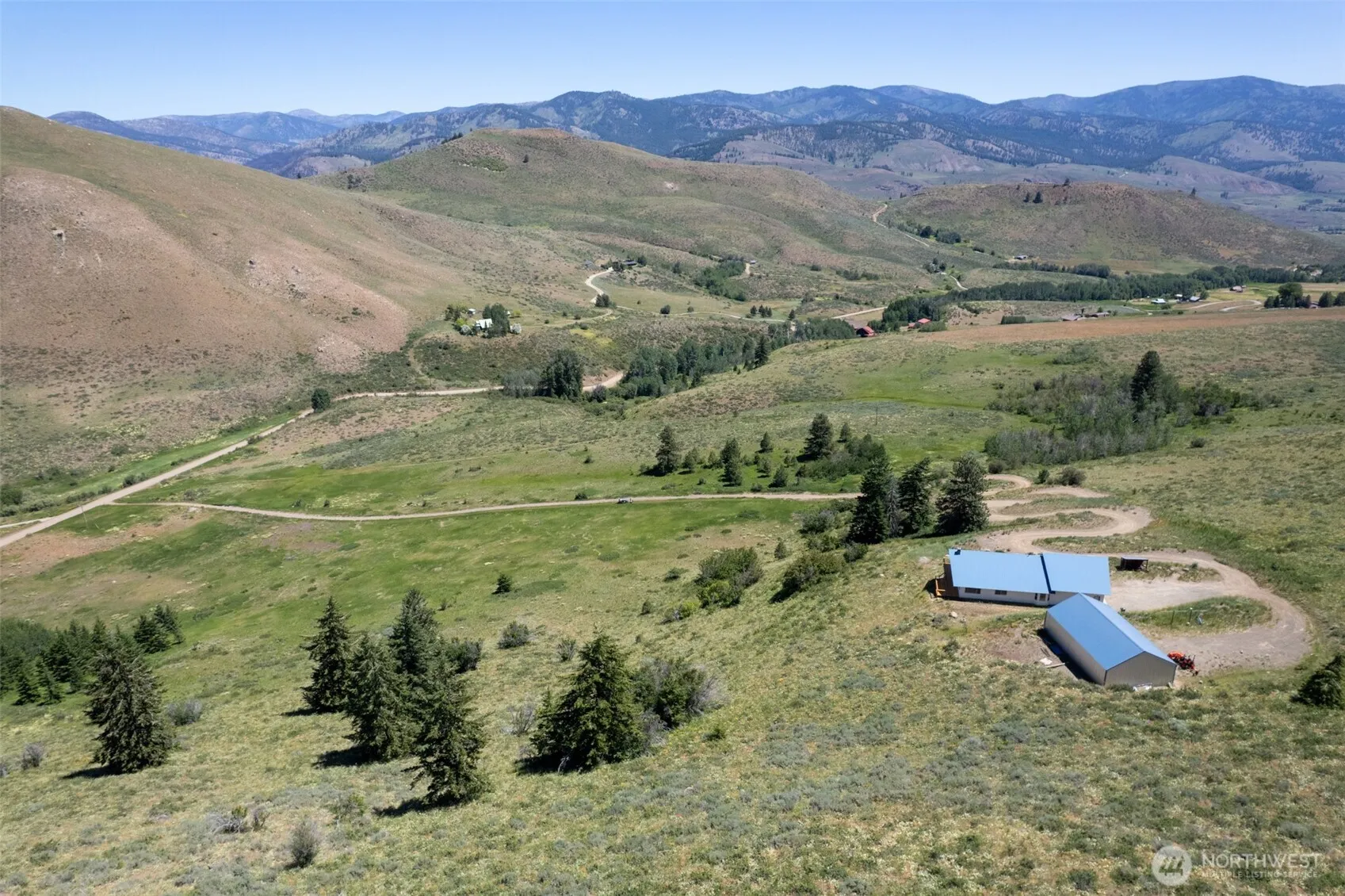 Property photo for 427 Rendezvous Road, Winthrop photo 5