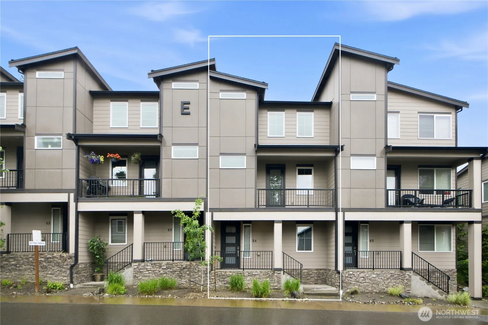 1325 Seattle Hill Rd #e4, Bothell