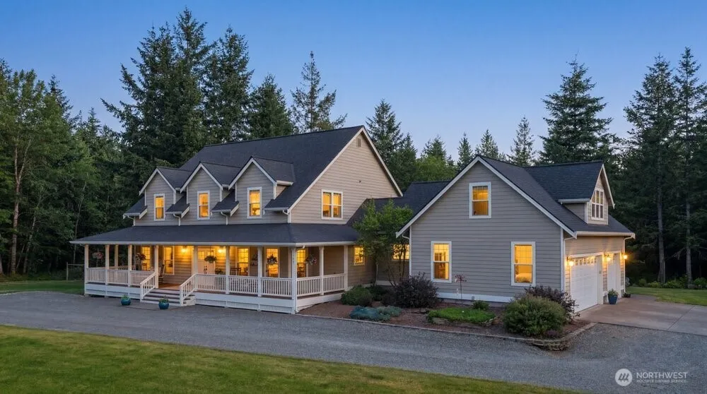 Property photo for 29258 -29260 305th Court Se, Ravensdale
