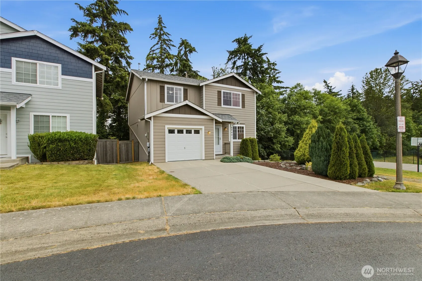 Property photo for 4945 Bowwood Circle Ne, Bremerton photo 2