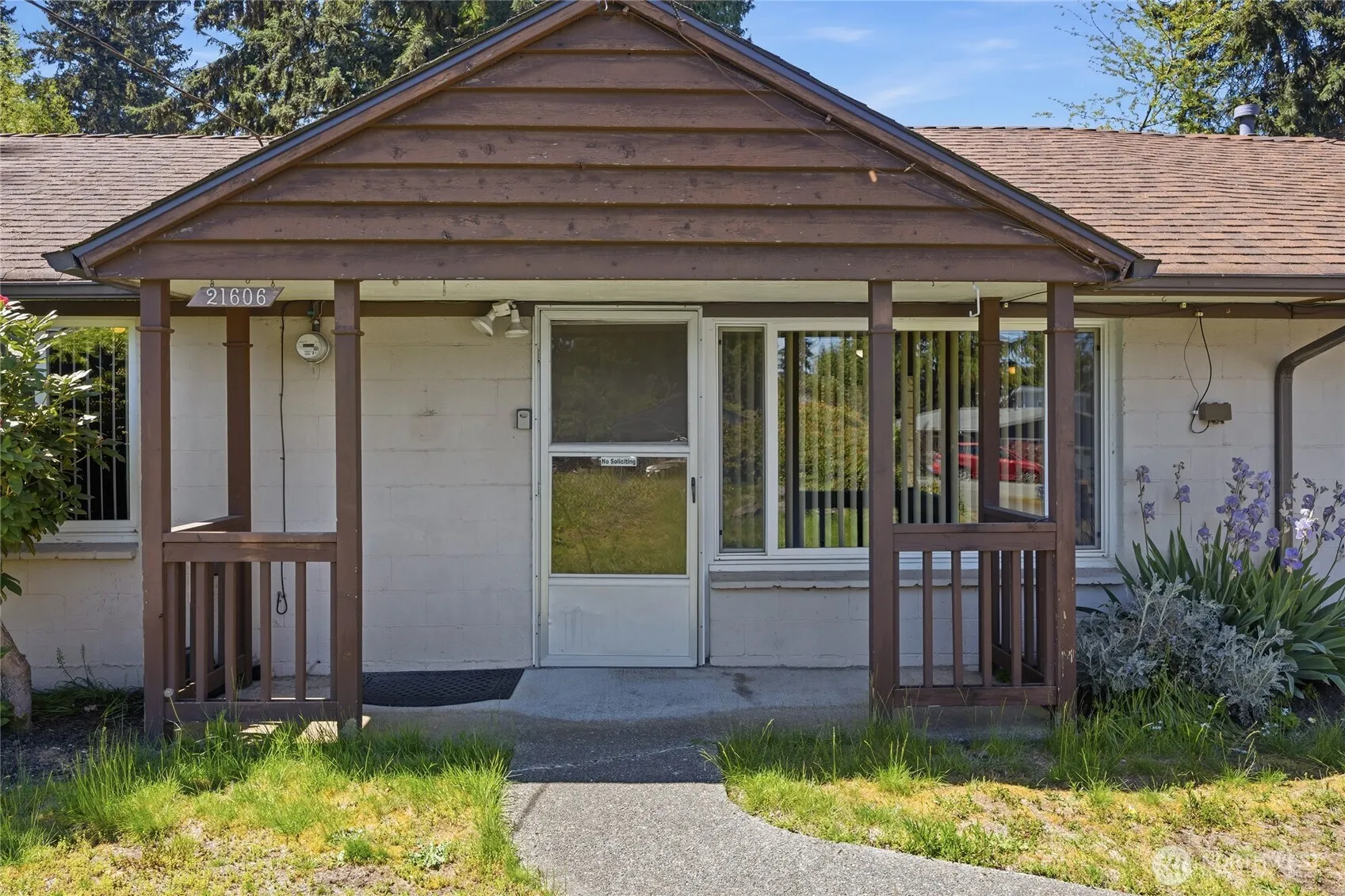 Property photo for 21606 54th Avenue W, Mountlake Terrace photo 5