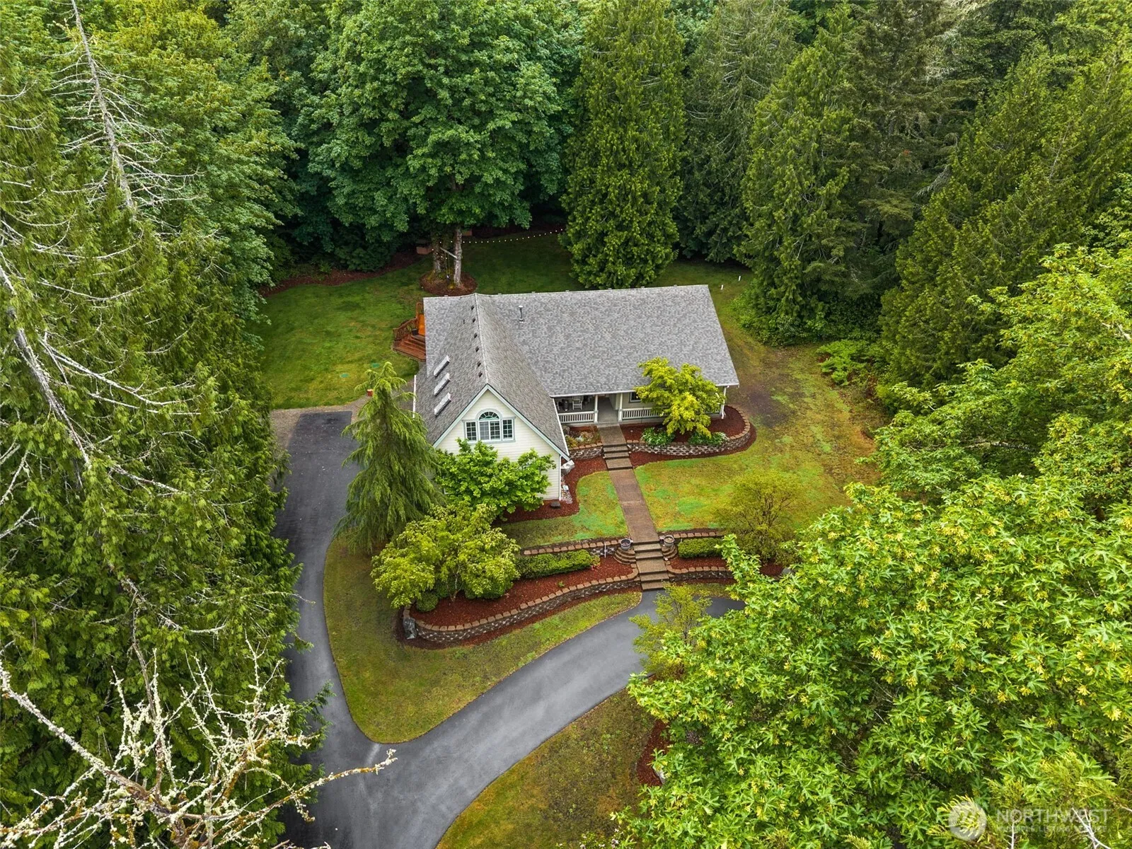 Property photo for 2530 106th Lane Se, Olympia photo 2