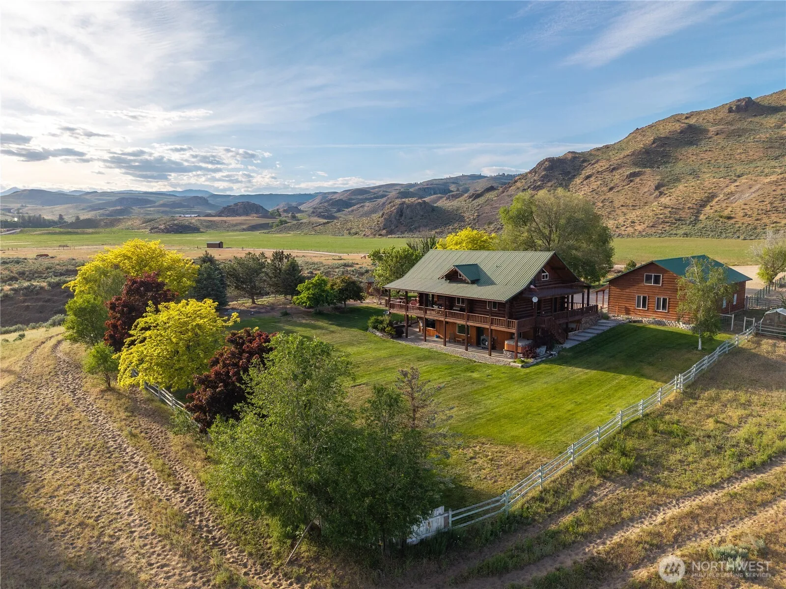Property photo for 112 Pine Creek Road, Tonasket