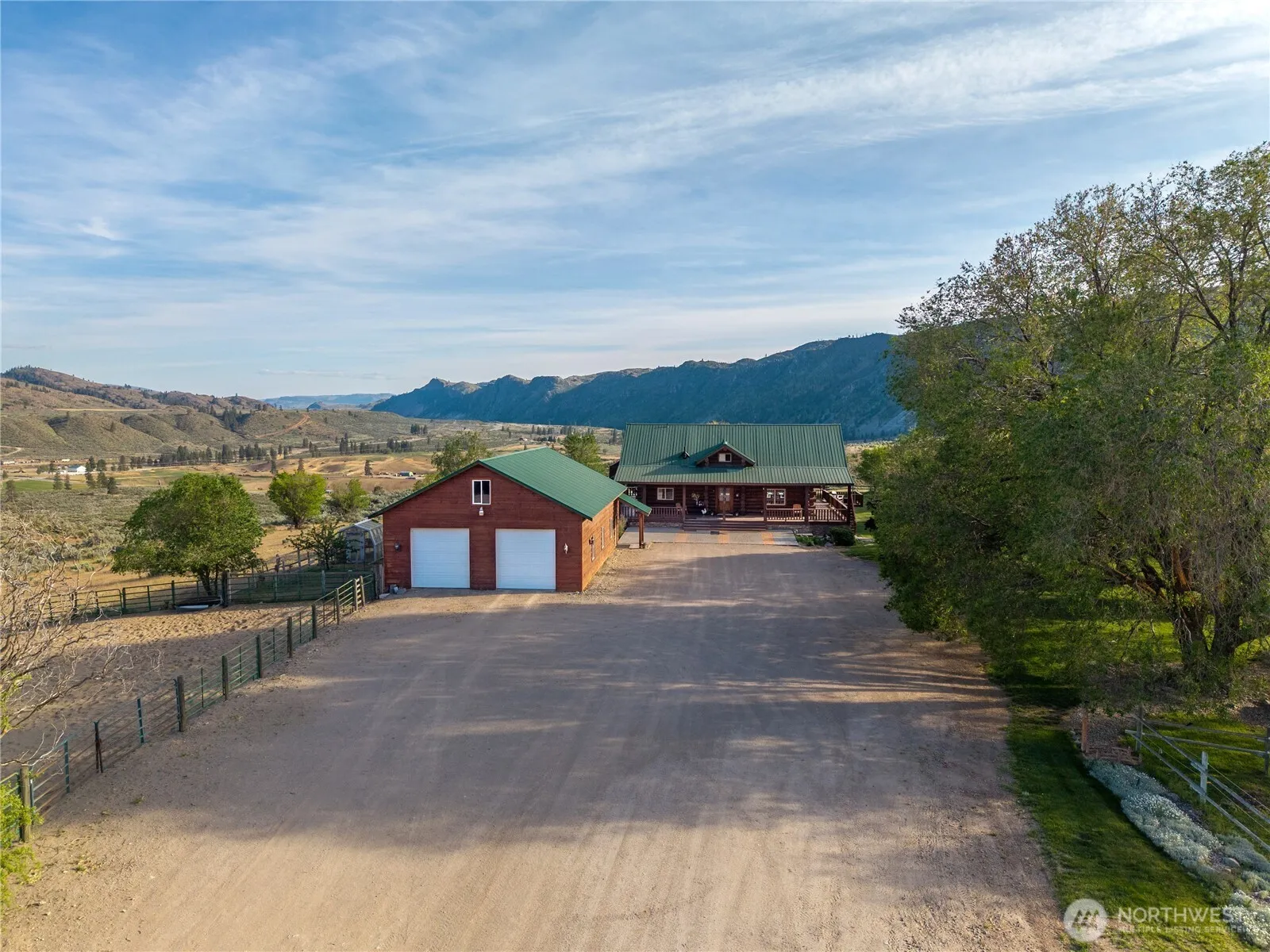 Property photo for 112 Pine Creek Road, Tonasket photo 3