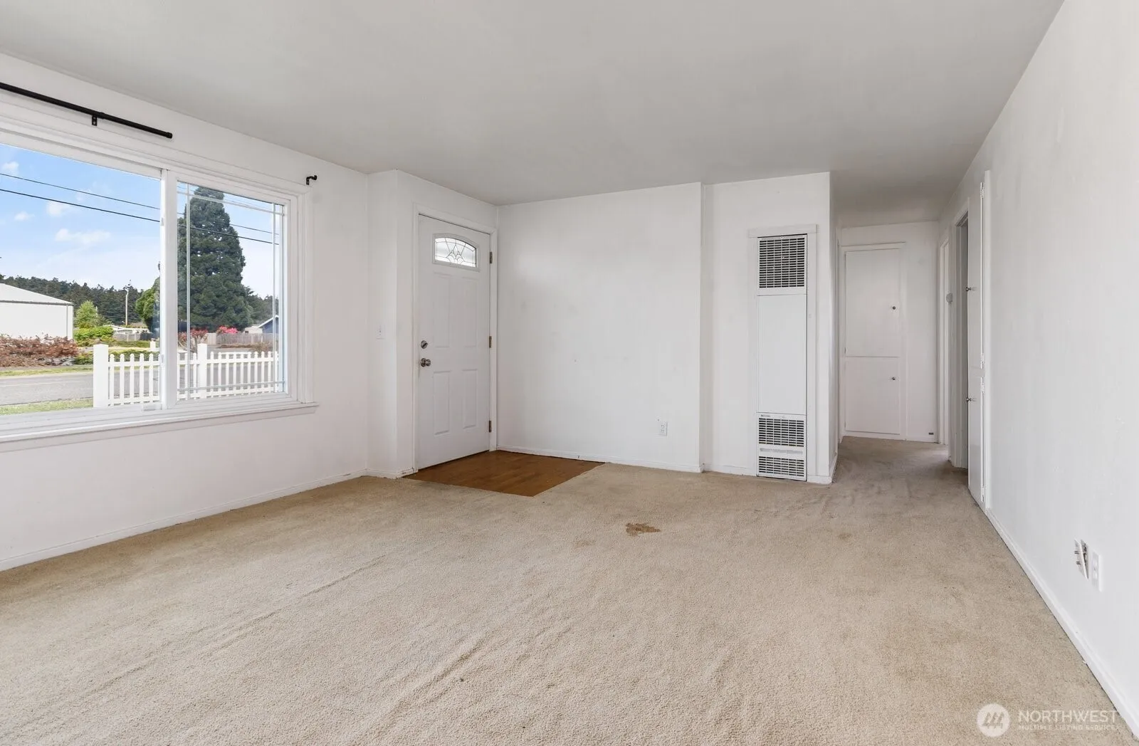Property photo for 164 Ne Ernst, Oak Harbor photo 4