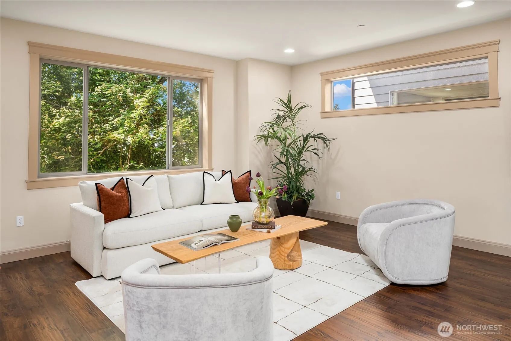 Property photo for 557 Se Andrews Street #d, Issaquah photo 5