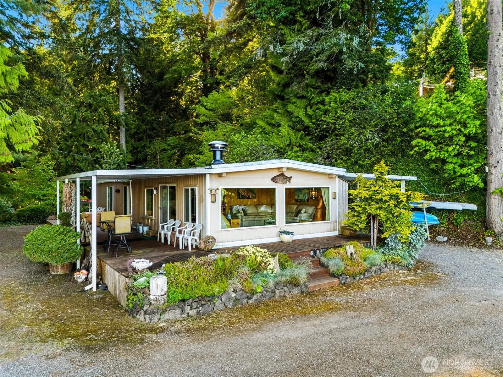 Property photo for 4736 Cooper Point Road Nw, Olympia photo 5