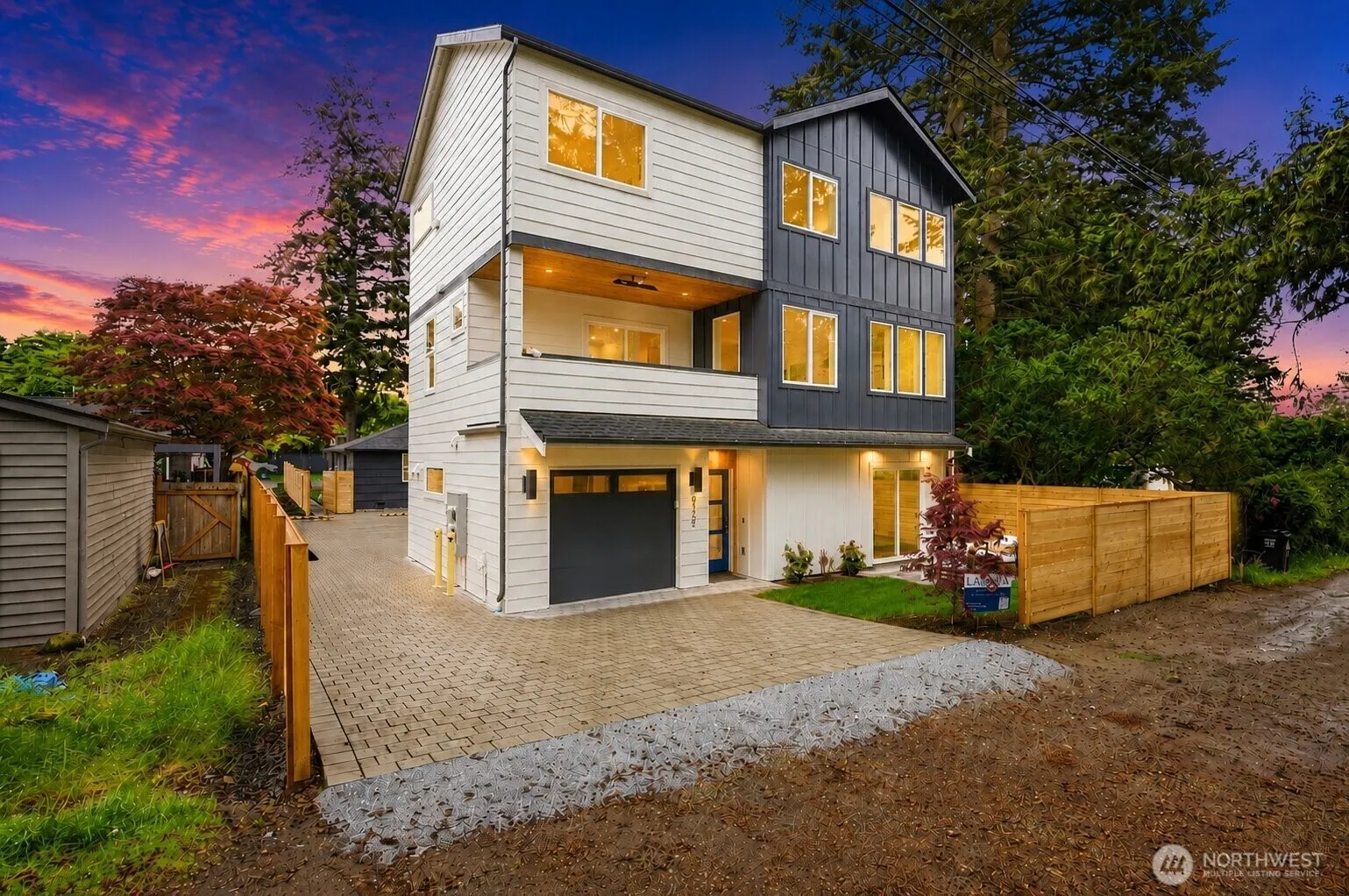 Property photo for 9725 Evanston Avenue N, Seattle