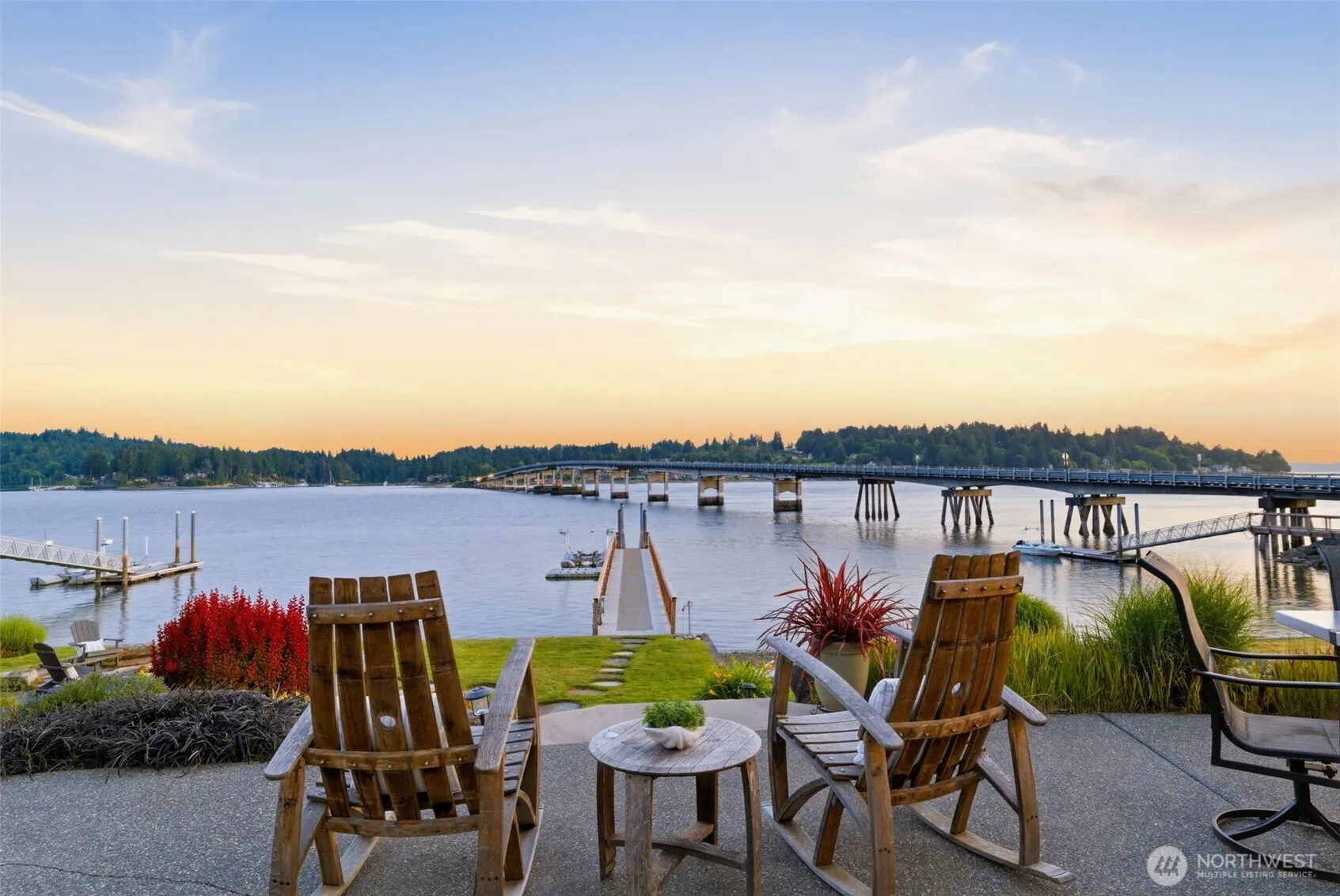 Property photo for 8014 Warren Drive Nw, Gig Harbor