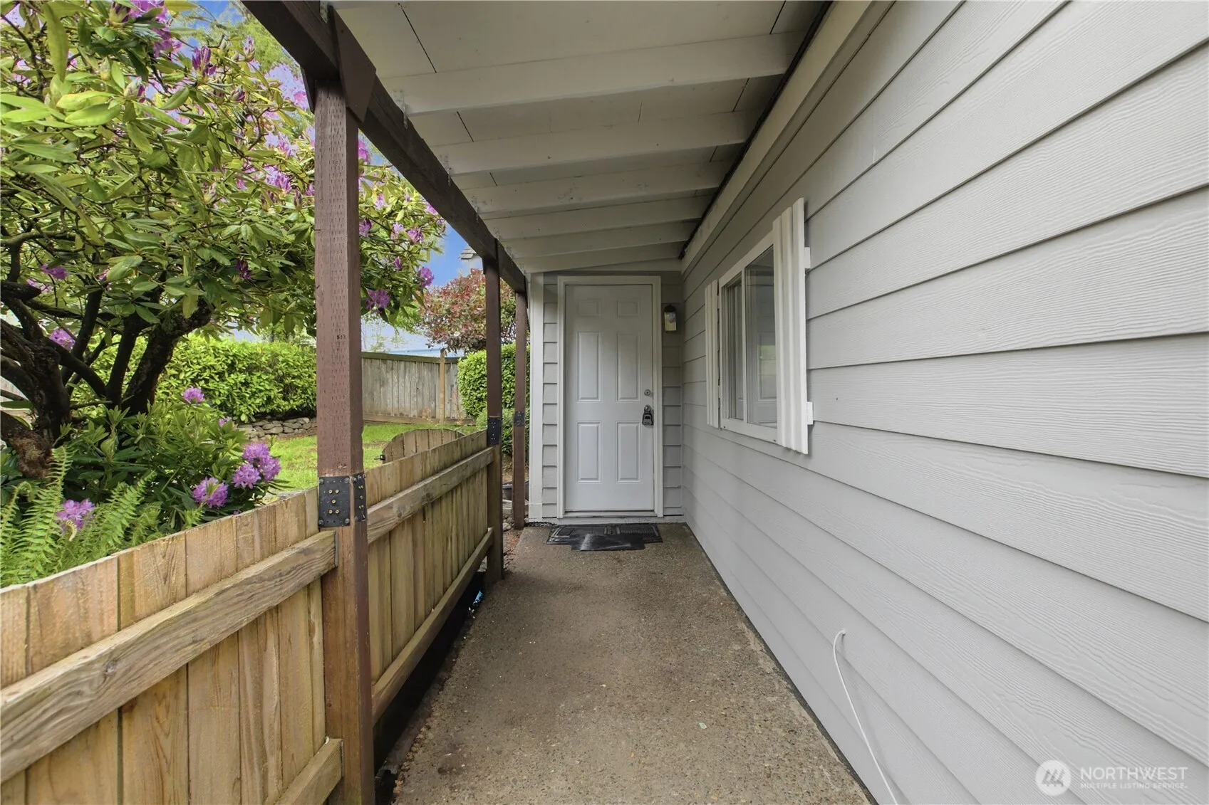 Property photo for 111 S 80th Street, Tacoma photo 3